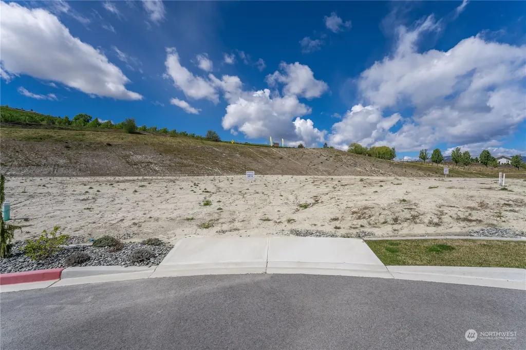 162 Loretta Lane Chelan WA 98816