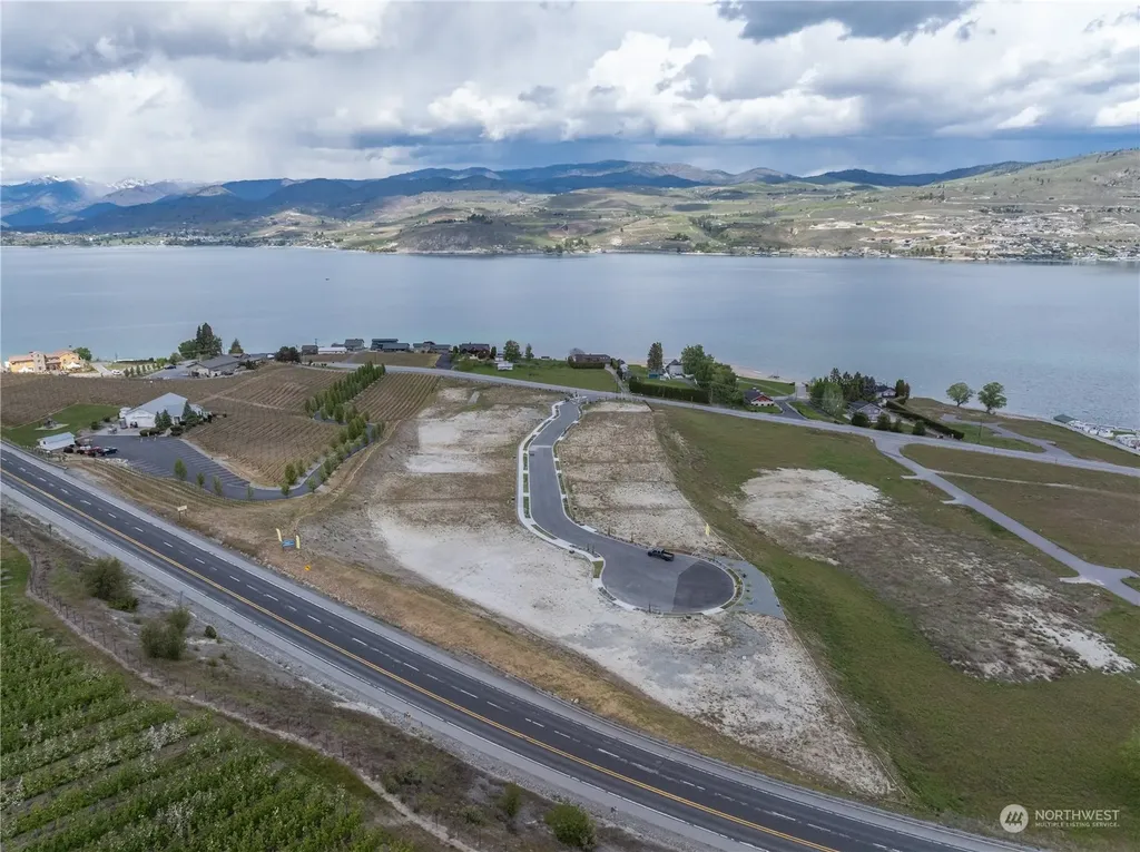 162 Loretta Lane Chelan WA 98816