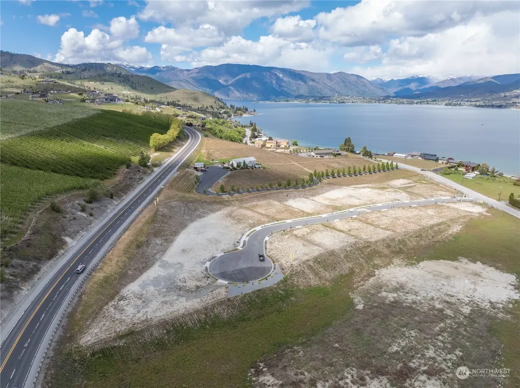 162 Loretta Lane Chelan WA 98816