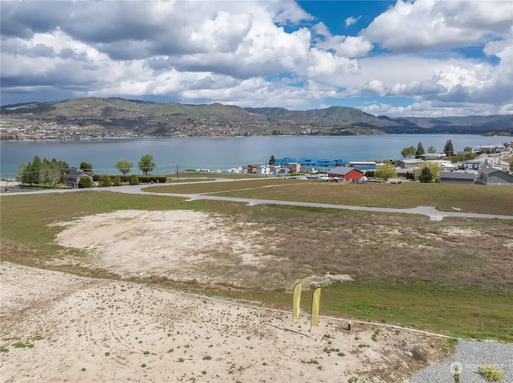 162 Loretta Lane Chelan WA 98816