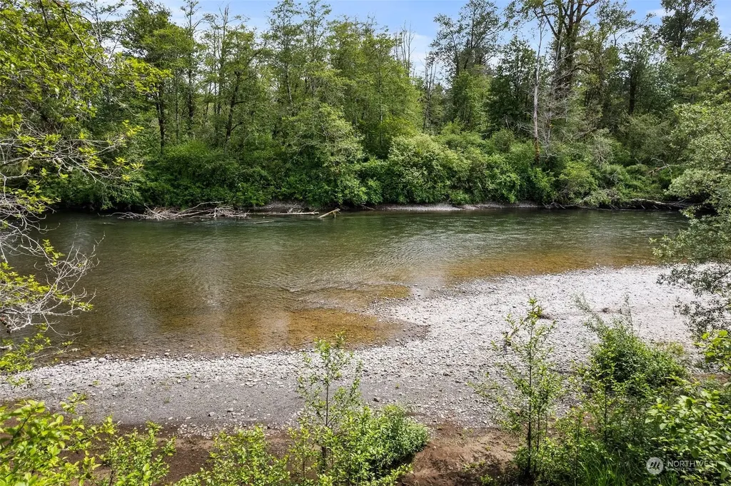 70 Joy Lane Humptulips WA 98552