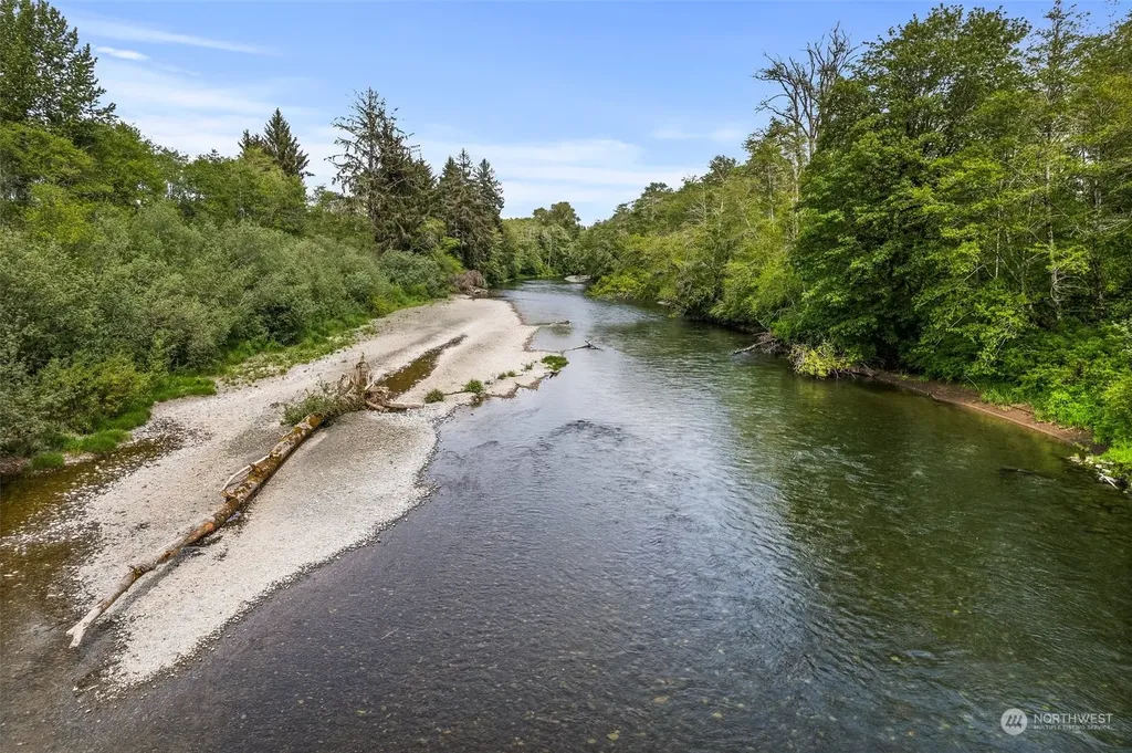 70 Joy Lane Humptulips WA 98552