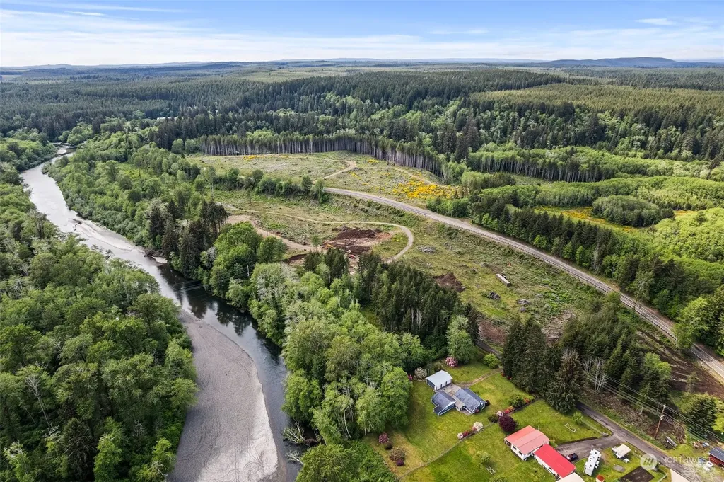 70 Joy Lane Humptulips WA 98552