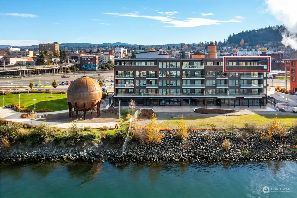 1025 Granary Avenue Bellingham WA 98225