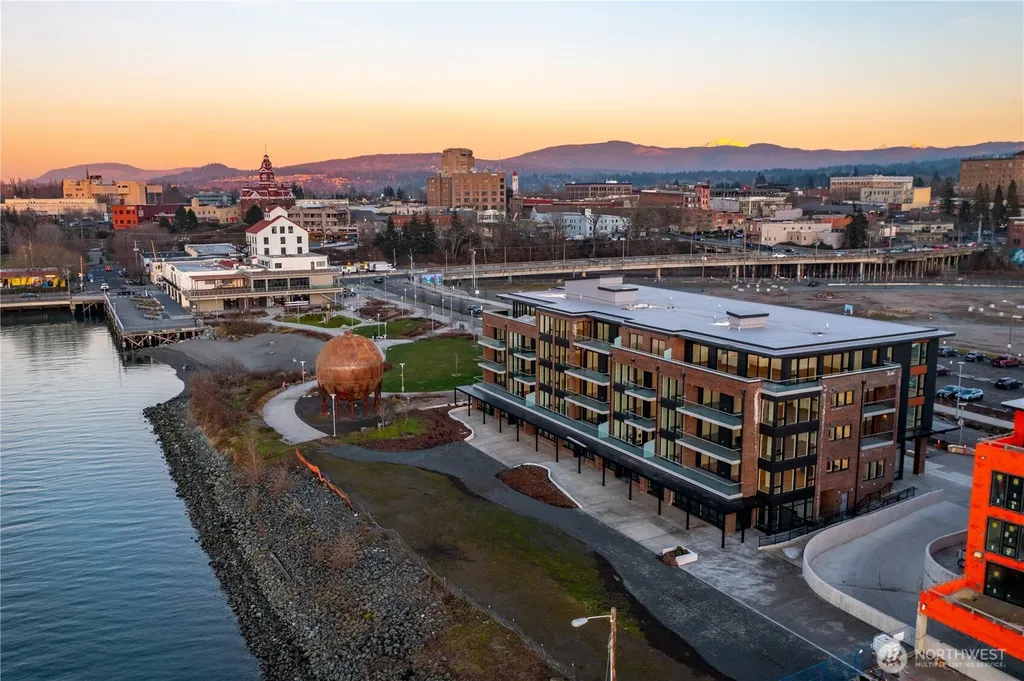 1025 Granary Avenue Bellingham WA 98225