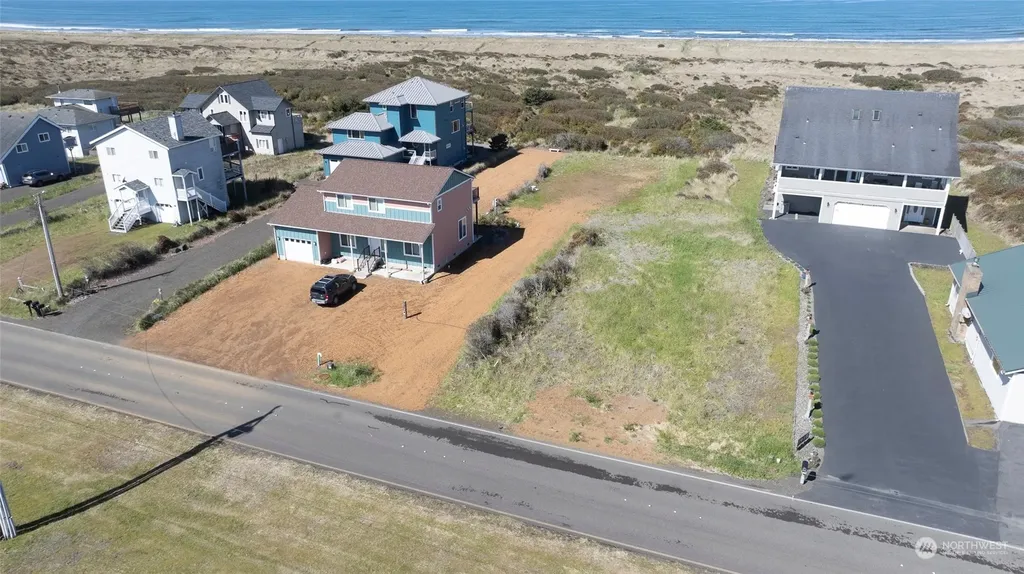 1077 Ocean Shores Boulevard SW Ocean Shores WA 98569
