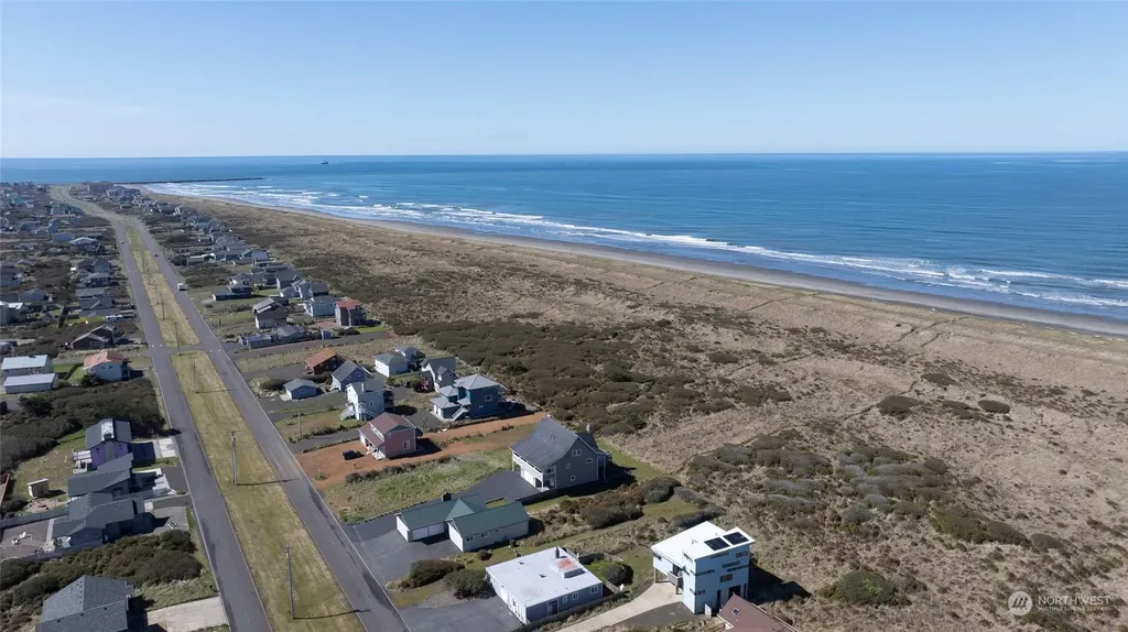 1077 Ocean Shores Boulevard SW Ocean Shores WA 98569