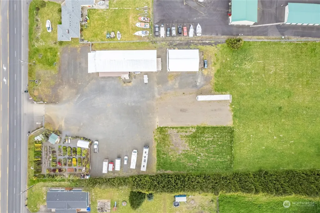 5708 Ocean Beach Highway Longview WA 98632