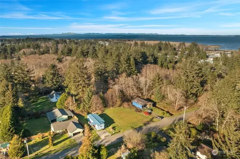520 W Newell Street Westport WA 98595