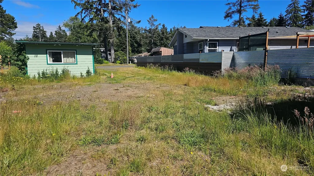 27409 W Street Ocean Park WA 98640