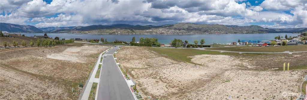 42 Loretta Lane Chelan WA 98816
