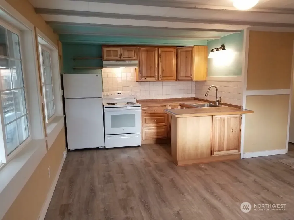7687 Francis Lane Blaine WA 98230