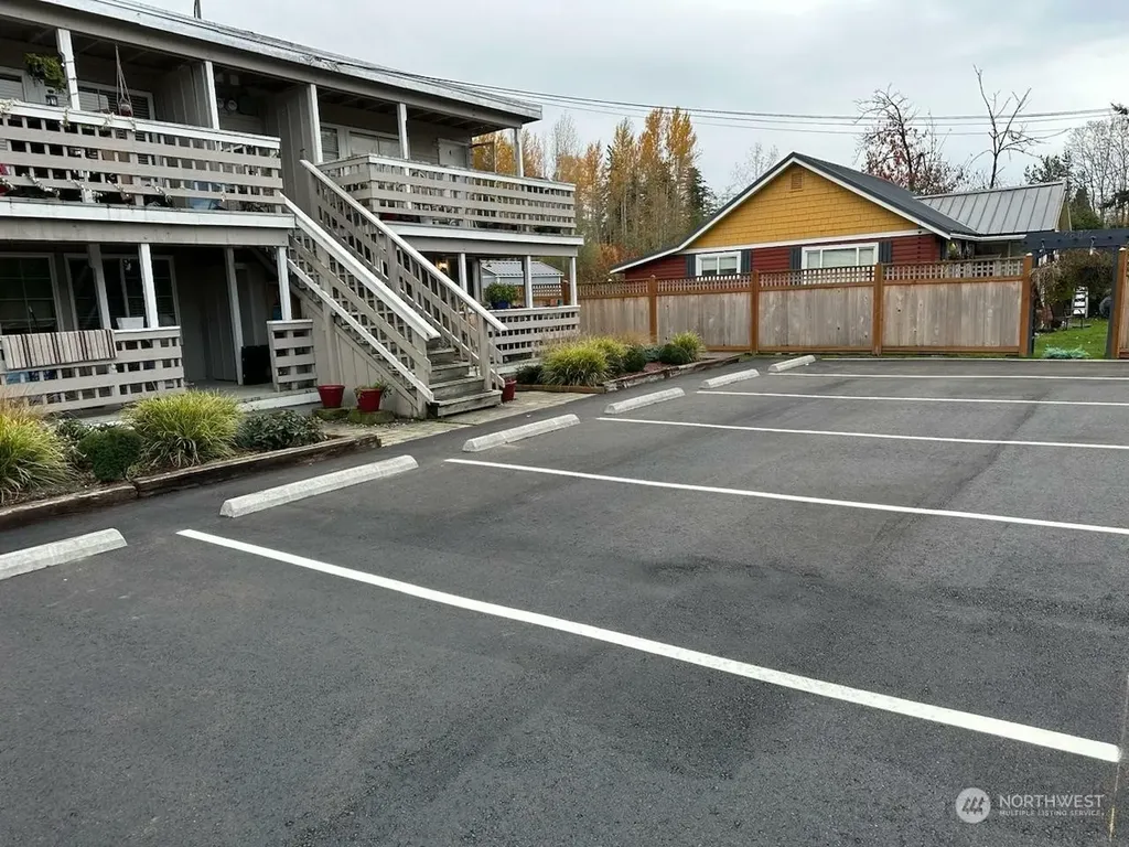 7687 Francis Lane Blaine WA 98230