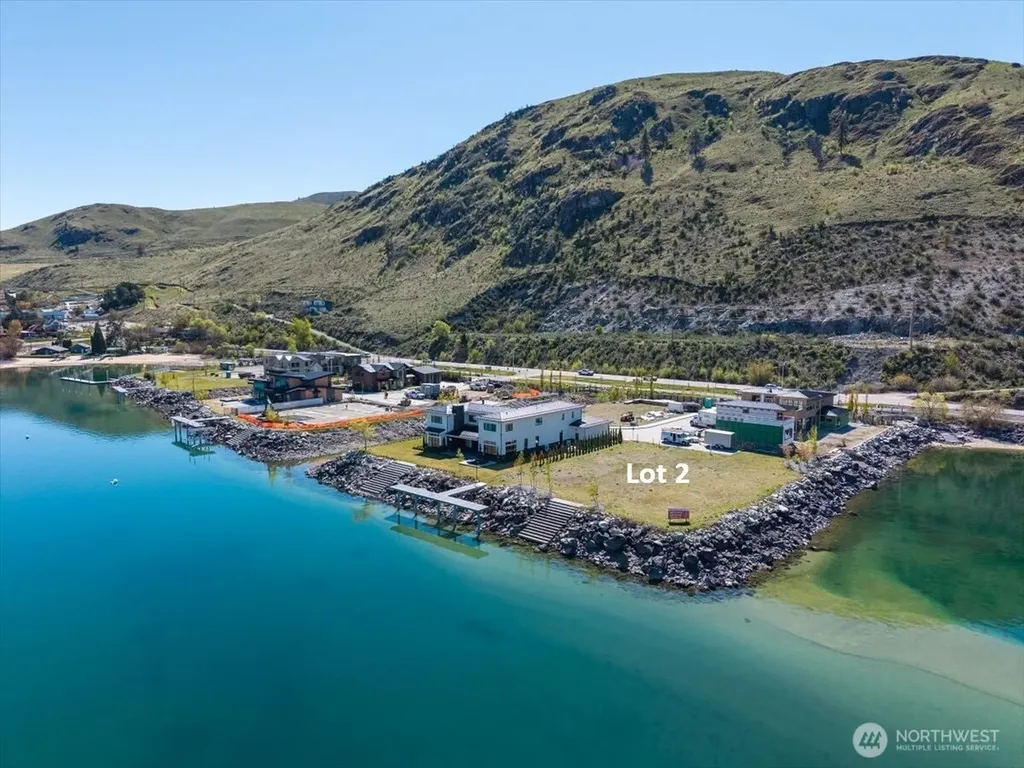 102 Burbot Lane Chelan WA 98816
