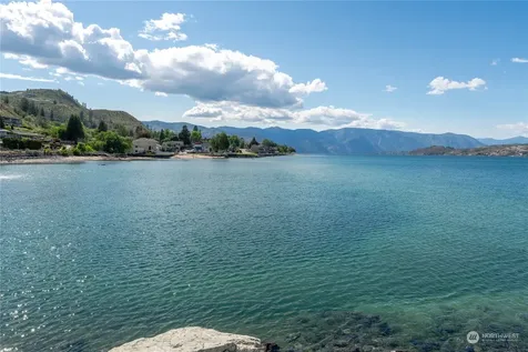 102 Burbot Lane Chelan WA 98816