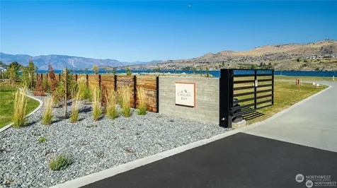 102 Burbot Lane Chelan WA 98816