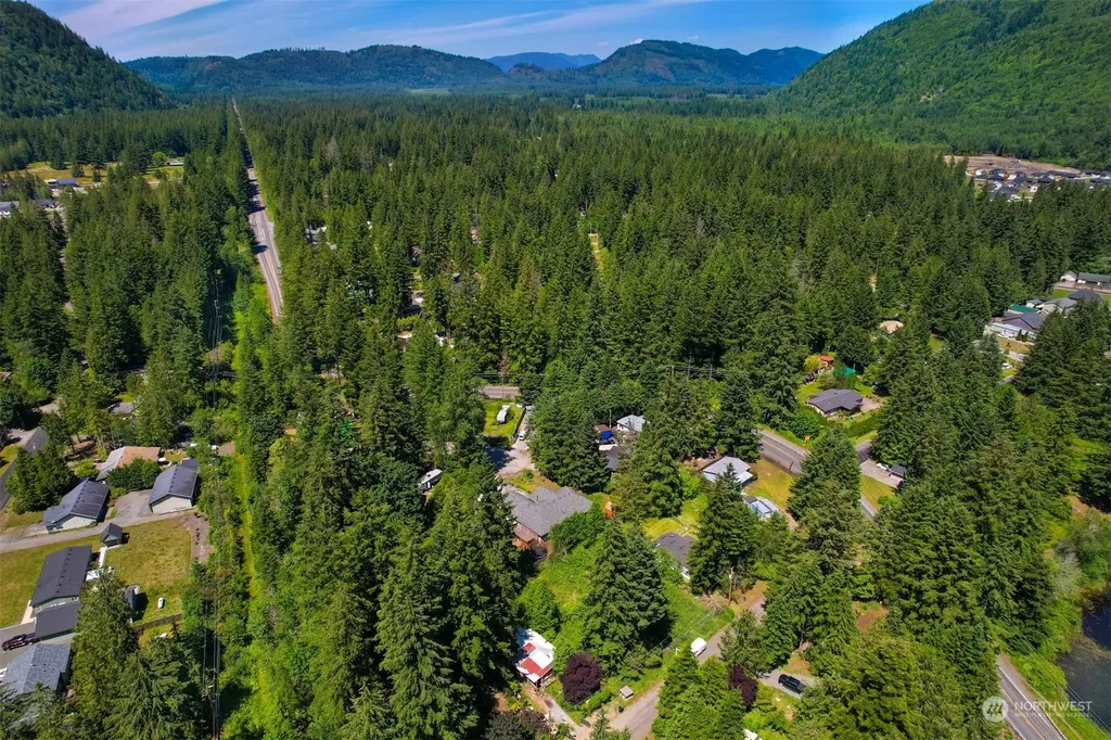 6284 Lariat Place Maple Falls WA 98266