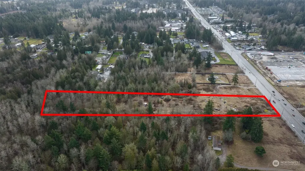 13305 Canyon Road E Puyallup WA 98373