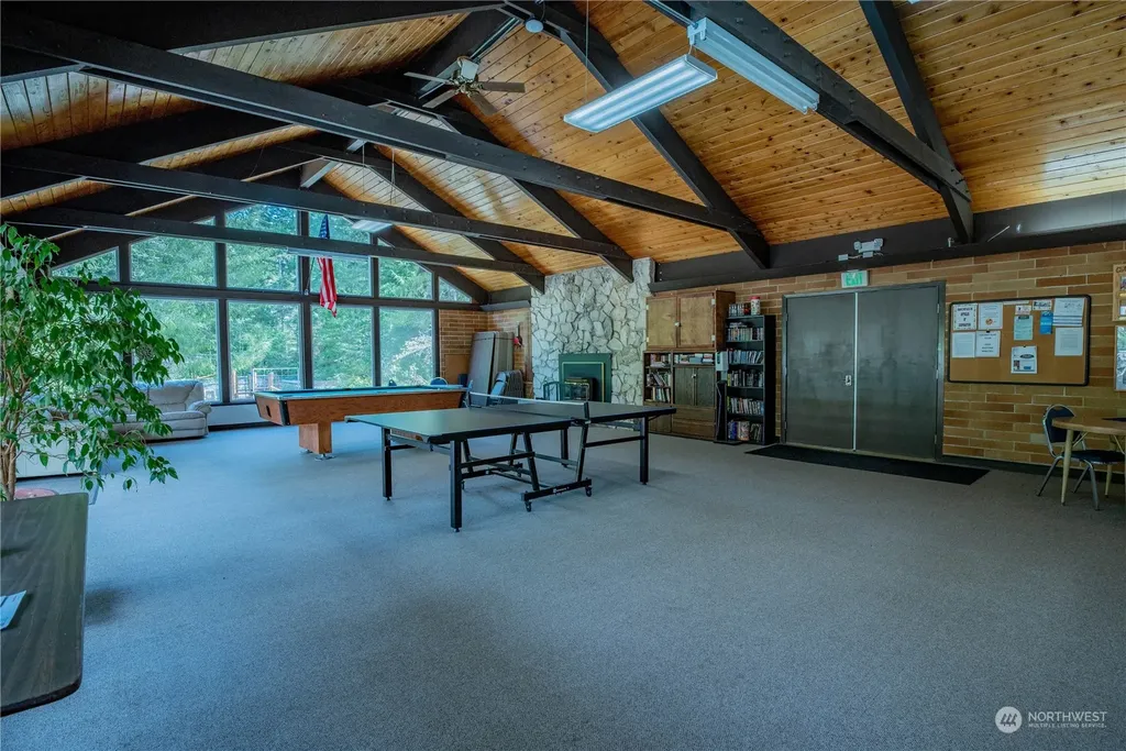 140 N Spindrift Drive Lilliwaup WA 98555