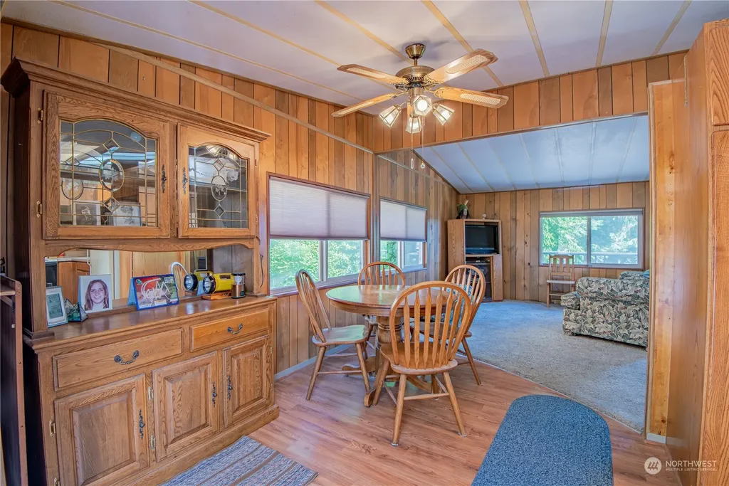 140 N Spindrift Drive Lilliwaup WA 98555