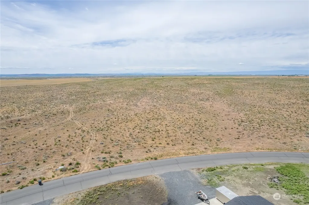 452 SE Desert Hills Loop Road Moses Lake WA 98837