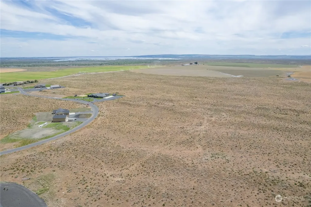 452 SE Desert Hills Loop Road Moses Lake WA 98837