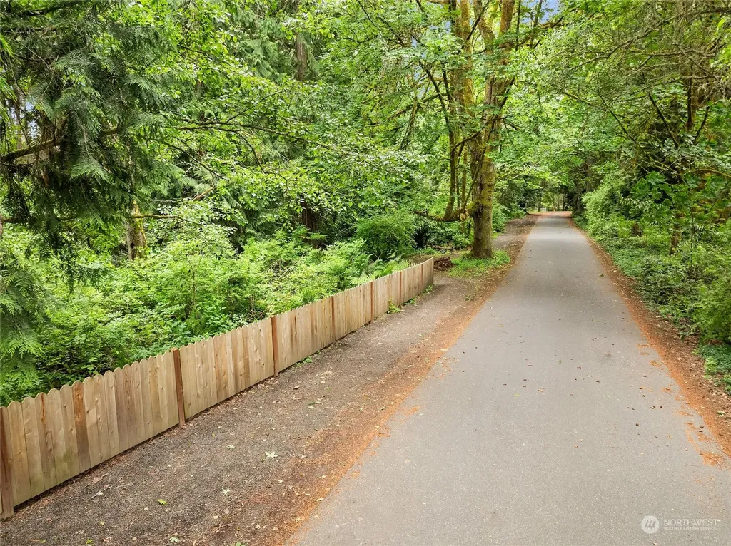 0 NE Ocean (Lot A) Drive Bainbridge Island WA 98110