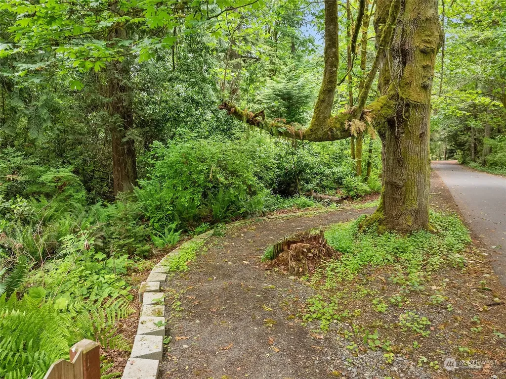 0 NE Ocean (Lot A) Drive Bainbridge Island WA 98110