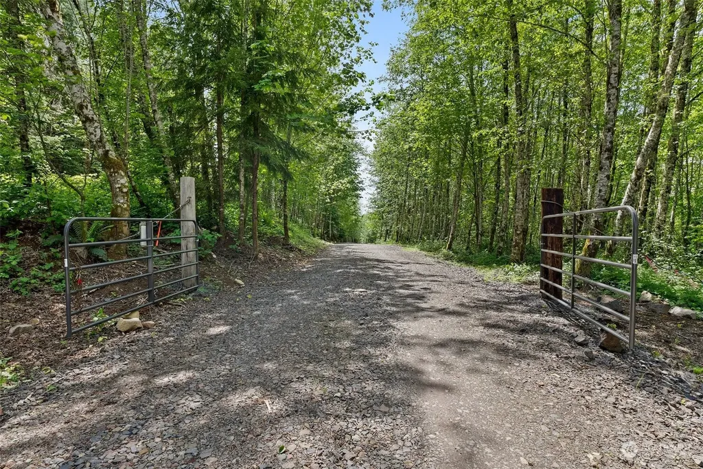 162 Owl Creek Lane Morton WA 98356