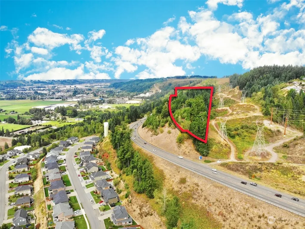 17233 State Route 410 W Bonney Lake WA 98391