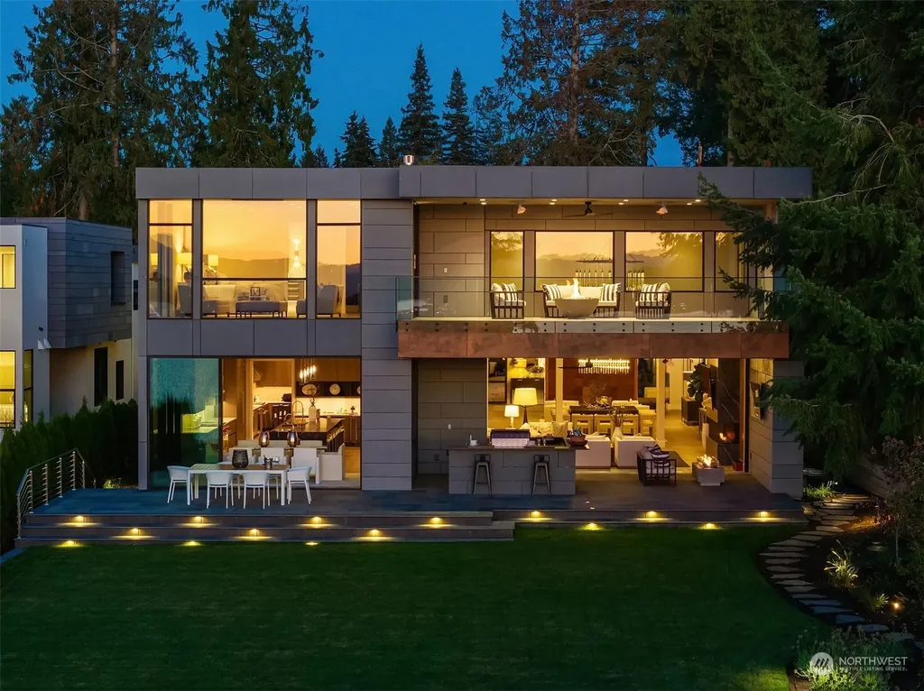 3263 Evergreen Point Road Medina WA 98039