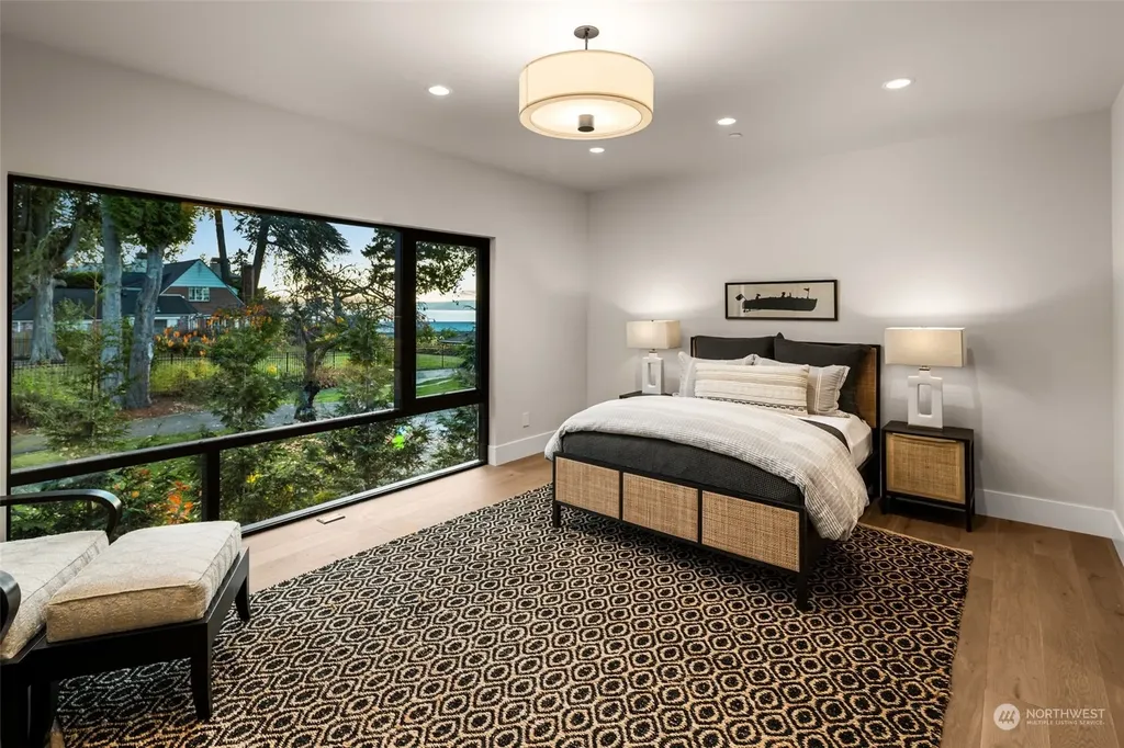 3263 Evergreen Point Road Medina WA 98039