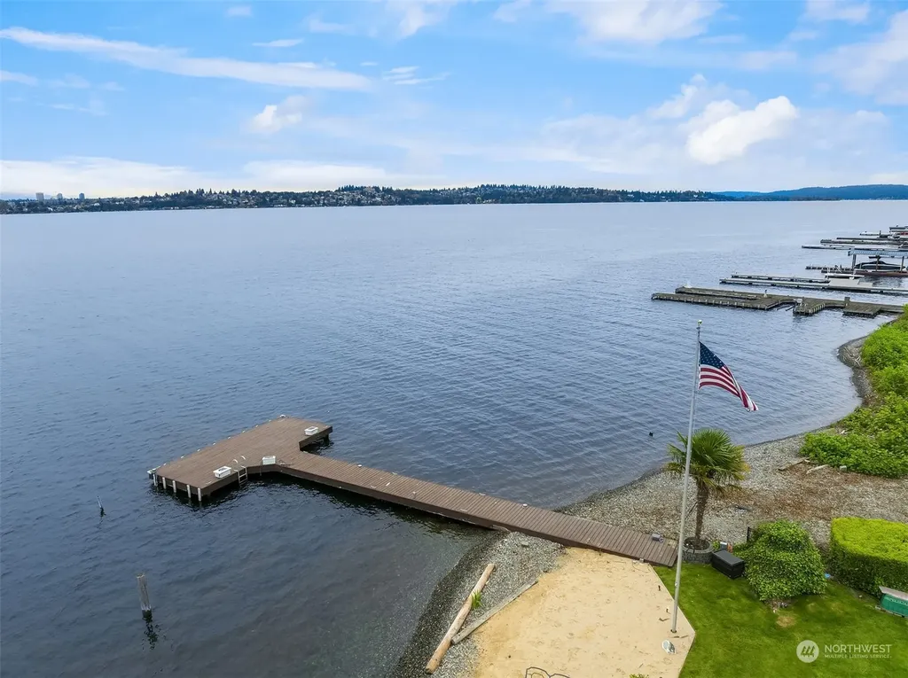 3263 Evergreen Point Road Medina WA 98039