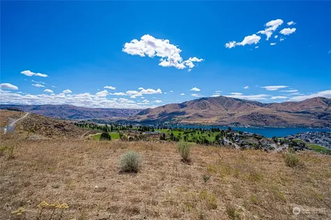 929 Long Drive Chelan WA 98816