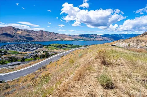 929 Long Drive Chelan WA 98816