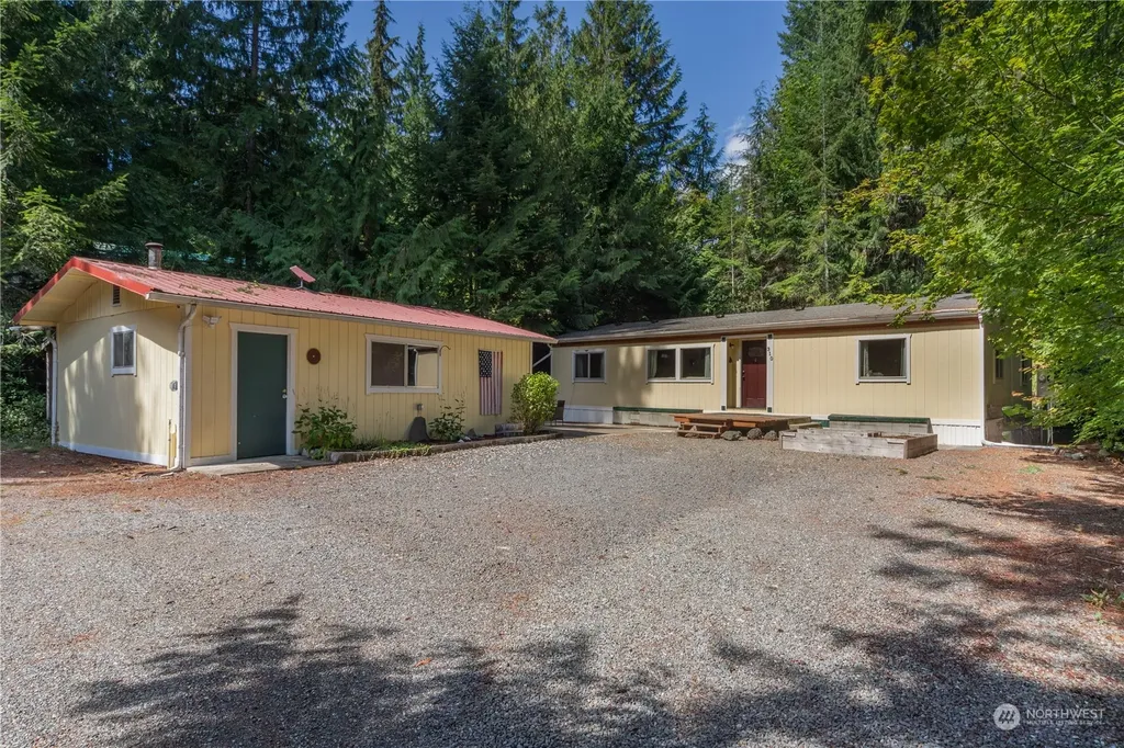310 N Beacon Point Loop S Lilliwaup WA 98555