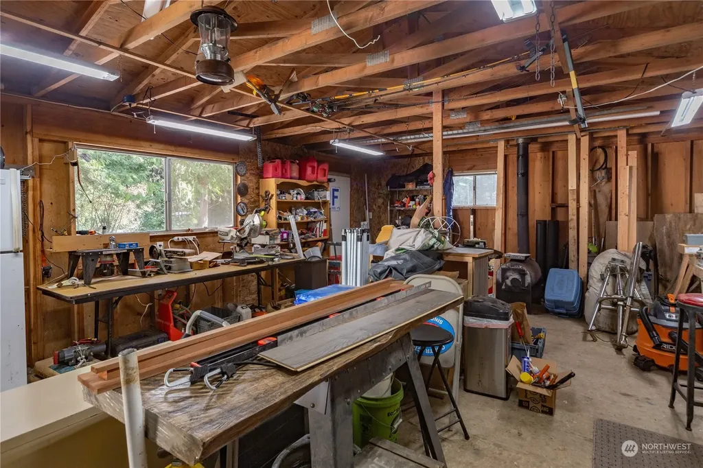 310 N Beacon Point Loop S Lilliwaup WA 98555