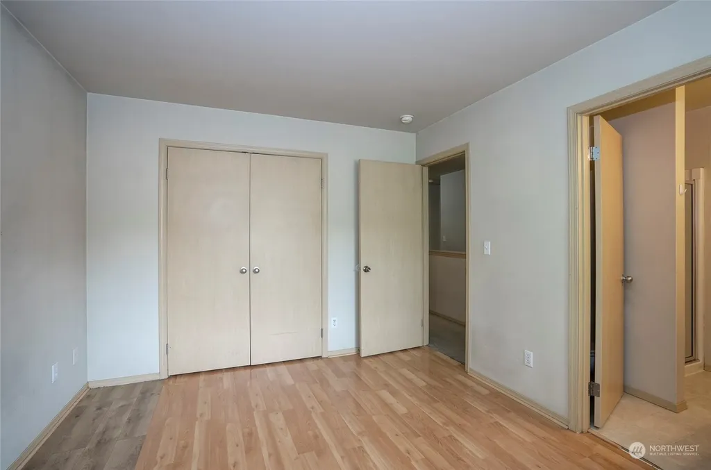 11525 7th Avenue Ct E Tacoma WA 98445