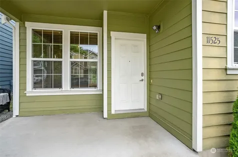 11525 7th Avenue Ct E Tacoma WA 98445