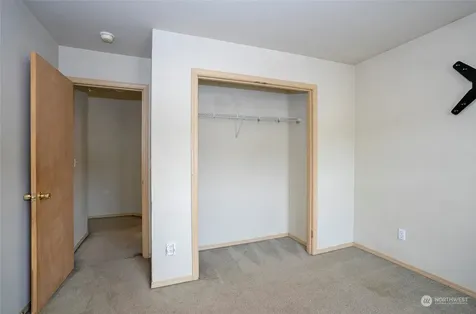 11525 7th Avenue Ct E Tacoma WA 98445