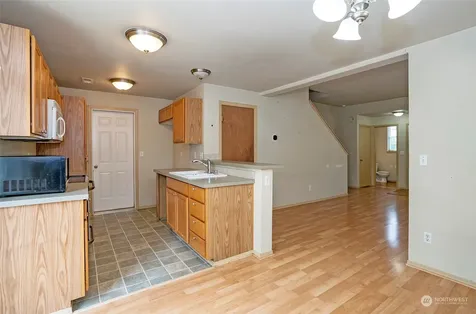 11525 7th Avenue Ct E Tacoma WA 98445