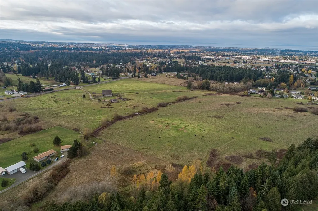 1239 River Road Sequim WA 98382