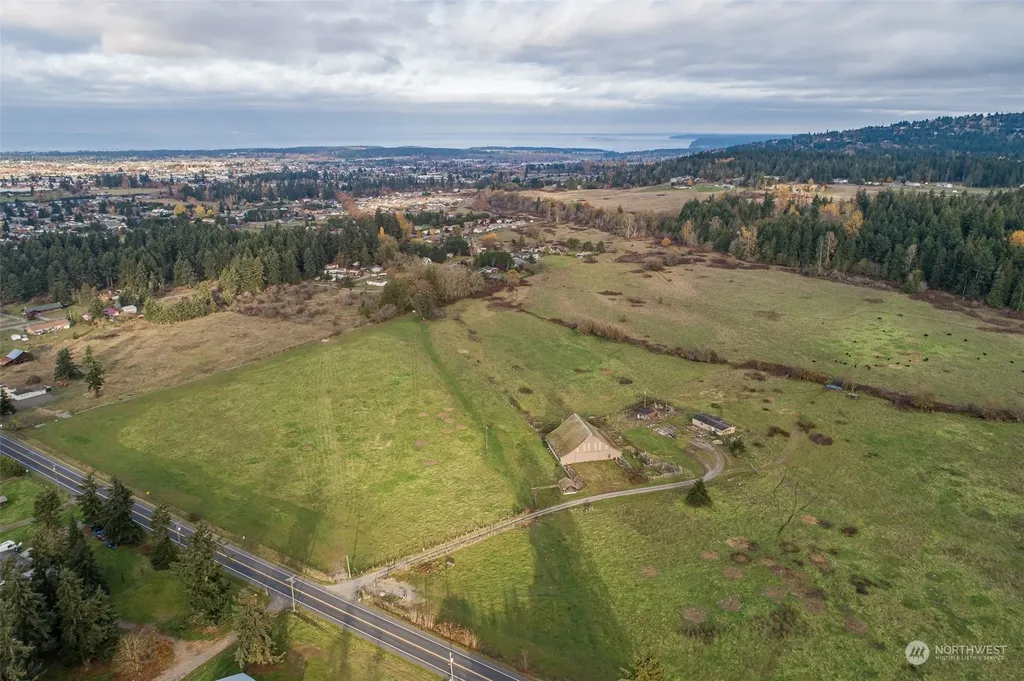 1239 River Road Sequim WA 98382