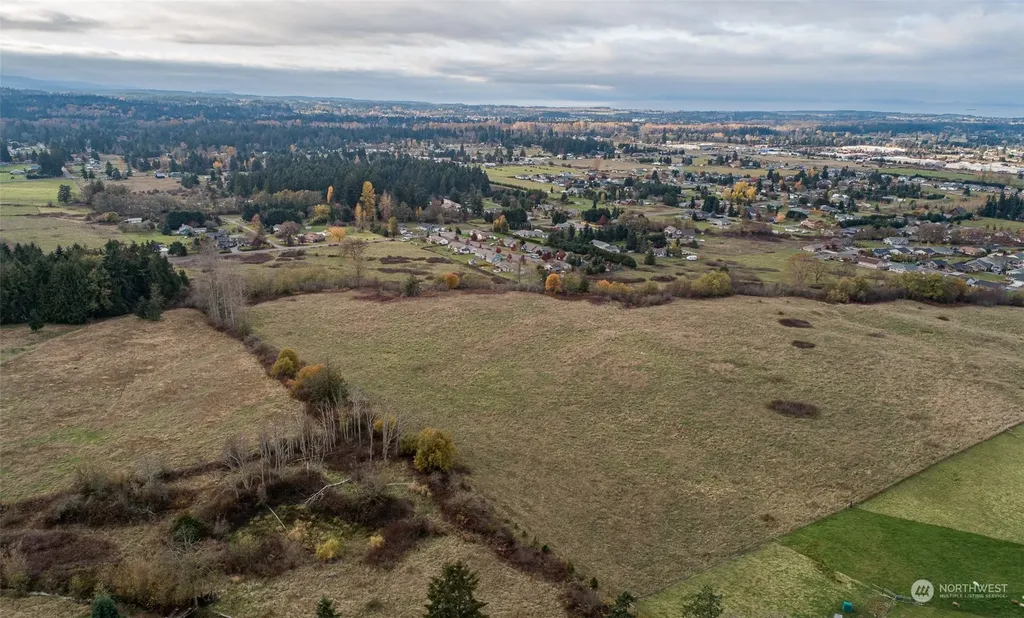 1239 River Road Sequim WA 98382