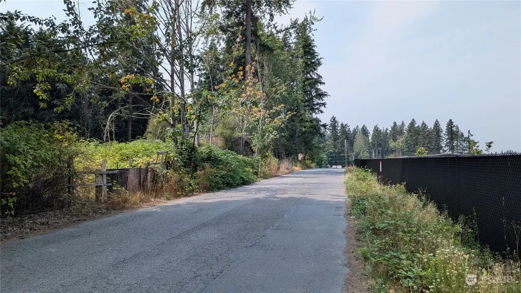 21512 101st Street Bonney Lake WA 98391