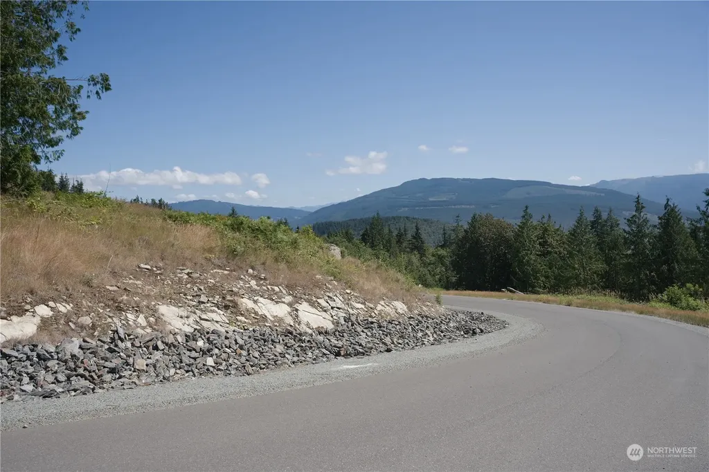 3291 Blanchard Knob Trail Bow WA 98232