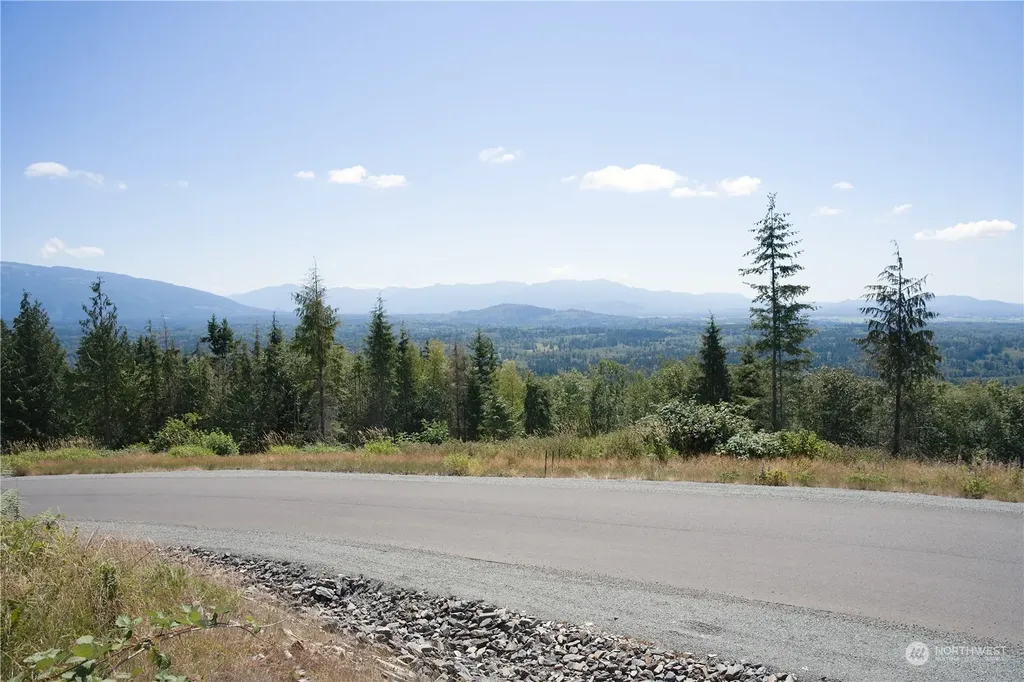3291 Blanchard Knob Trail Bow WA 98232