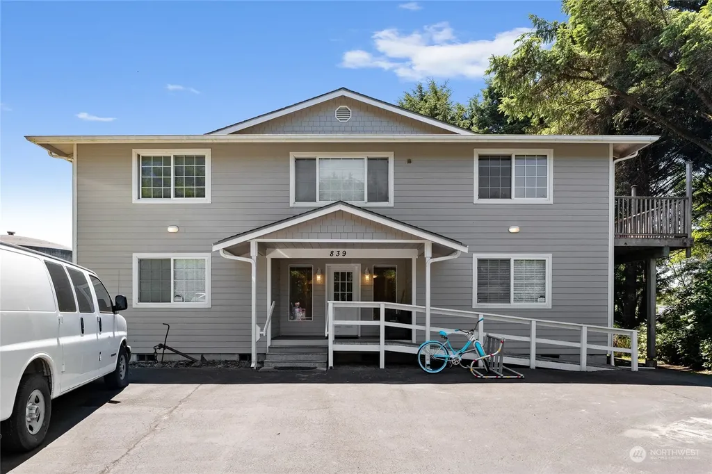 839 Tidelands Court NW Ocean Shores WA 98569