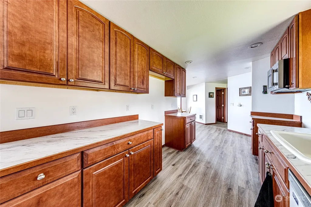 14568 Highway 112 Sekiu WA 98381