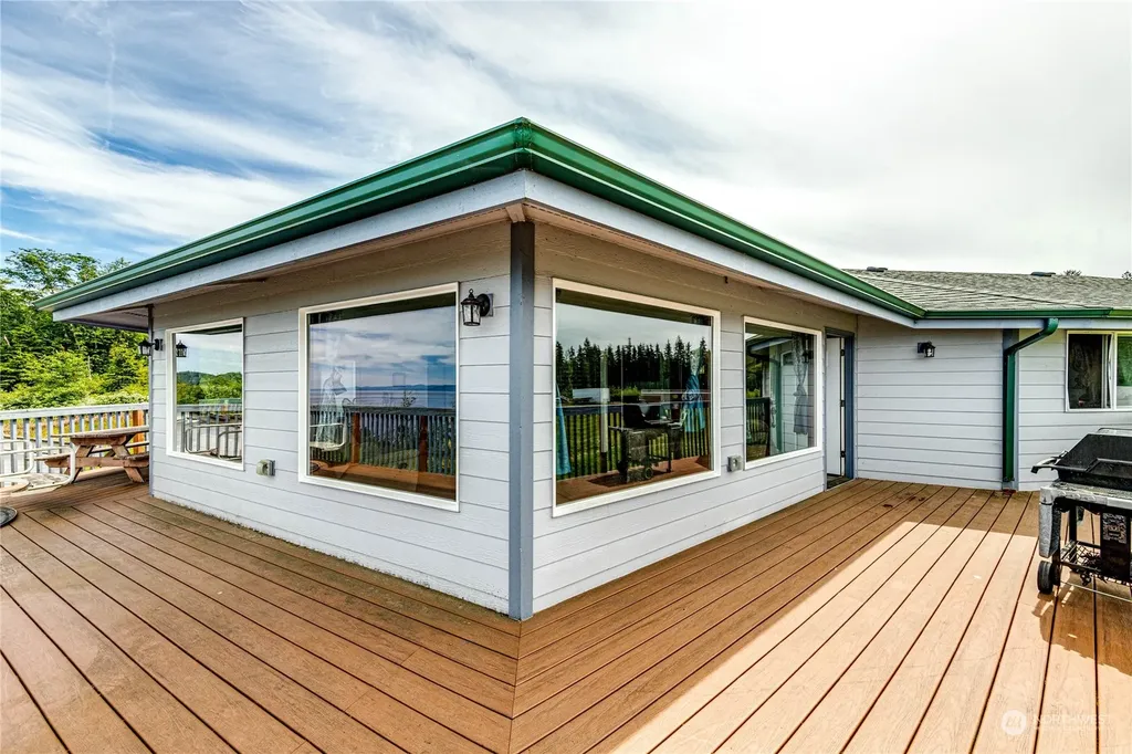 14568 Highway 112 Sekiu WA 98381